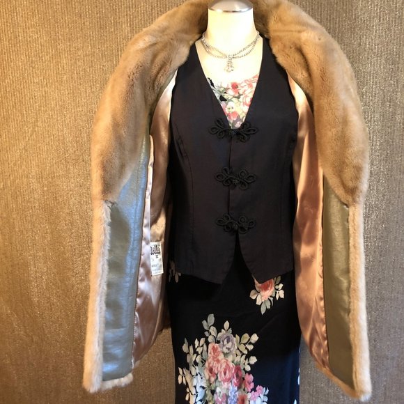 Vintage Blonde Grandella Faux Fur Coat - Picture 7 of 10